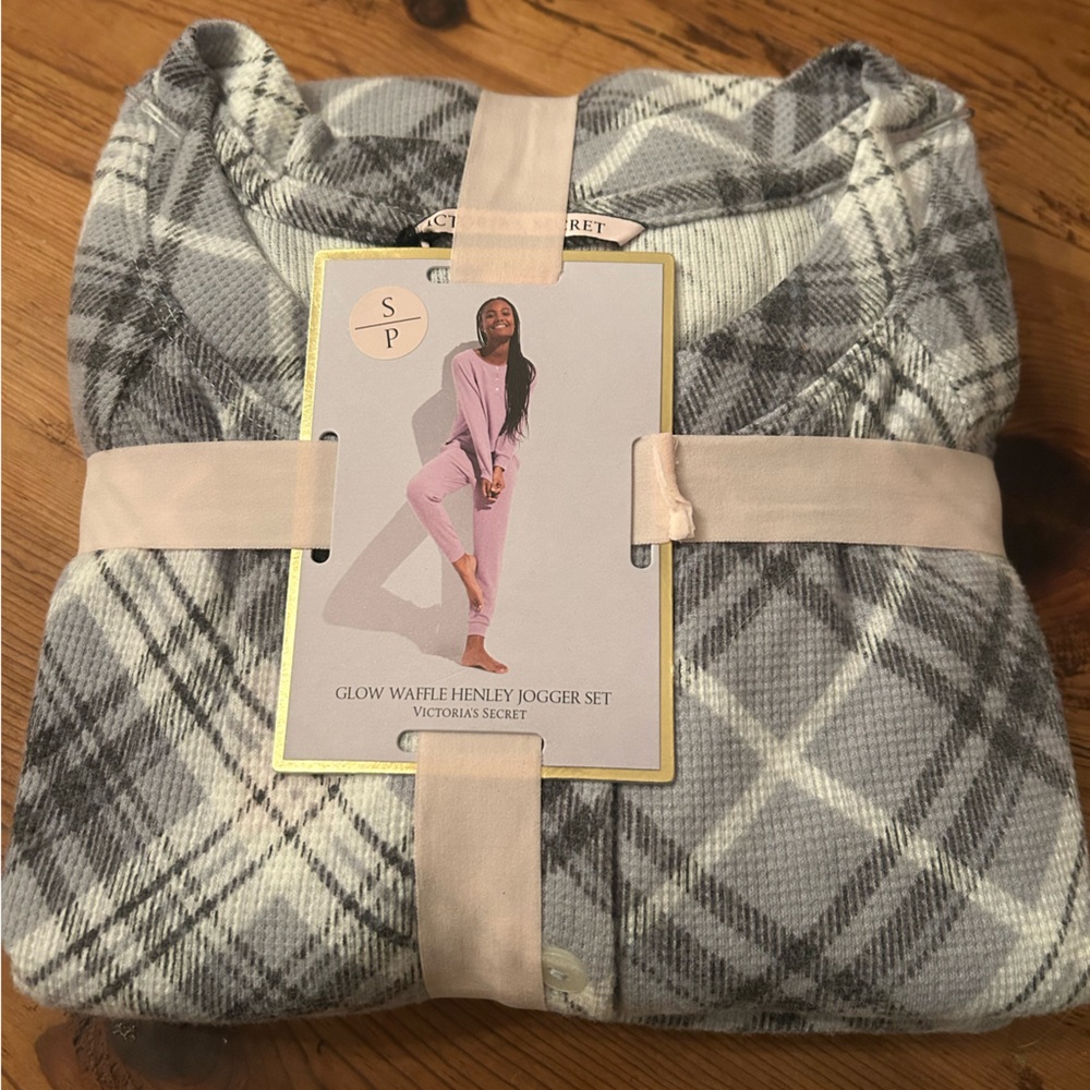 Victorias Secret Waffle Henley Jogger Set. Brand New
